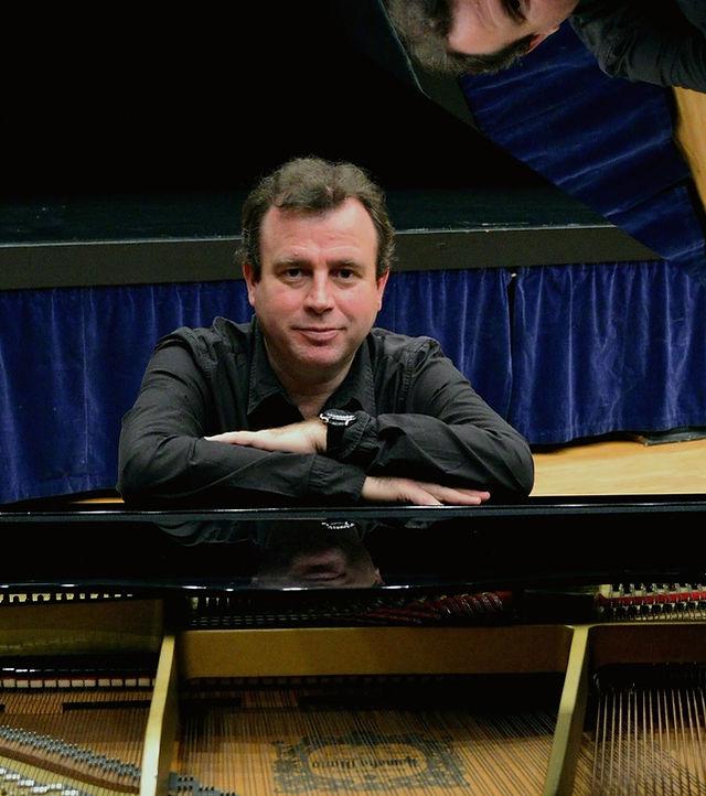 Yann Le Long
